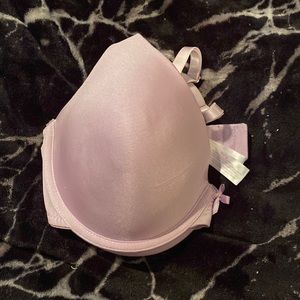 this is a lavender bra, and the size is 36DD